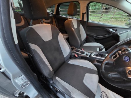 2014 Ford Focus 1.0 ECOBOOST ZETEC 100PS 5DR €6,250 thumbnail