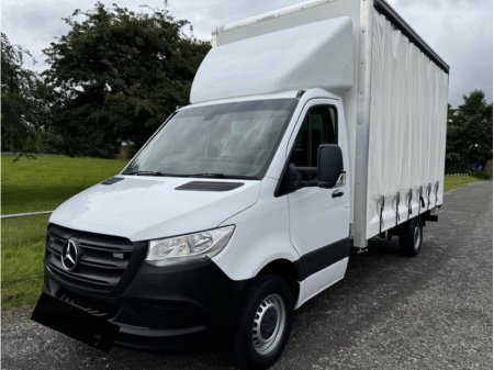 2020 Mercedes-Benz Sprinter Mercedes Sprinter Curtainside