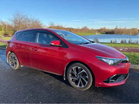 2016 Toyota Auris 1.2 TURBO SOL MODEL ONE OWNER 30K MILES