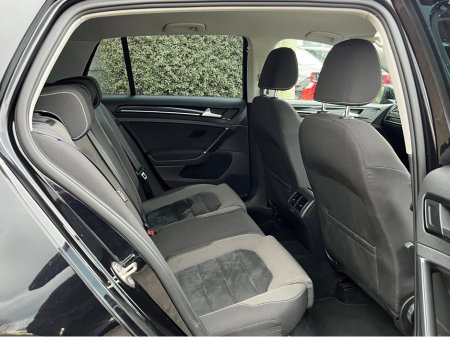 2014 Volkswagen Golf HIGHLINE AUTOMATIC 1.4 PETROL //ONLY 9668 MILES//REVERSE CAMERA//ADAPTIVE CRUISE CONTROL// €13,950 thumbnail