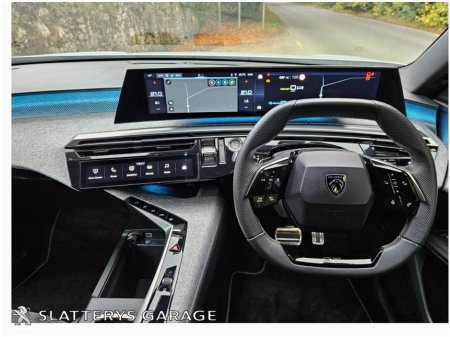 2024 Peugeot 3008 GT Electric 73KWH 520KM Range €39,995 thumbnail