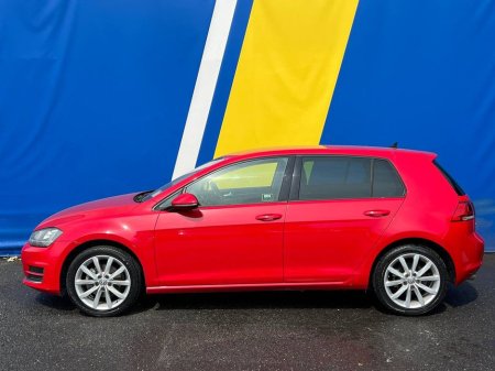 2016 Volkswagen Golf HIGHLINE 1.4 TSI AUTO // NEW 2 YEAR NCT // REVERSE CAMERA // APPLE CARPLAY/ANDROID AUTO €15,900
