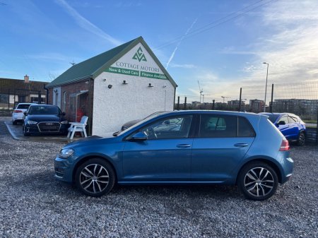 2017 Volkswagen Golf  €16,500 thumbnail