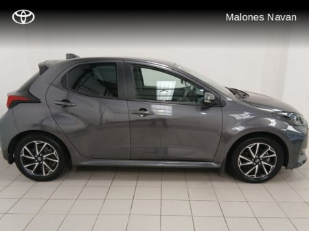 2022 Toyota Yaris YARIS 1.5 HYBRID L/SPORT €24,950