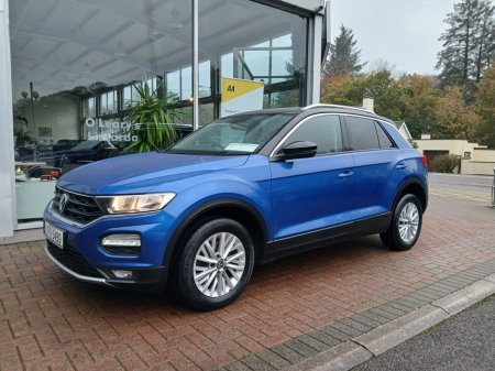 2021 Volkswagen T-Roc 1.0 TSI 110bhp Design, Ravenna Blue with Black Roof, Rear Camera. €23,900