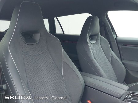 2025 Skoda Superb COMBI SPORT 2.0TDI 150HP DSG €55,950 thumbnail