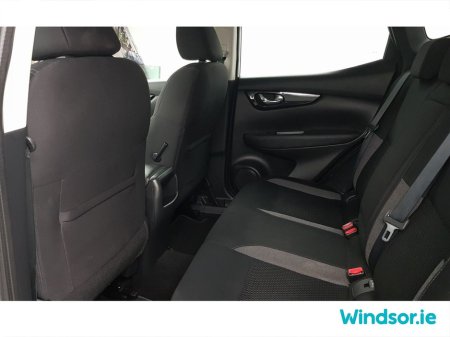 2020 Nissan Qashqai 1.3 PET SE €22,495 thumbnail