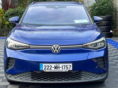 2022 Volkswagen ID.4 PRO LIFE 77KWH // 19" DIAMOND CUT ALLOYS // APPLE CARPLAY/ANDROID AUTO // DIGITAL CLUSTER €23,950 thumbnail