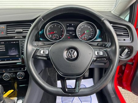 2016 Volkswagen Golf HIGHLINE 1.4 TSI AUTO // NEW 2 YEAR NCT // REVERSE CAMERA // APPLE CARPLAY/ANDROID AUTO €15,900