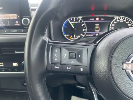 2023 Nissan Qashqai ePOWER QASHQAI SV €25,975 thumbnail