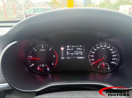 2018 Kia Optima SPORTWAGON 5DR EX €14,995 thumbnail