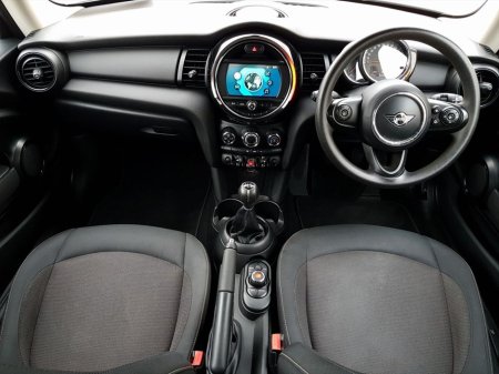 2020 MINI Hatch ONE CLASSIC €15,995