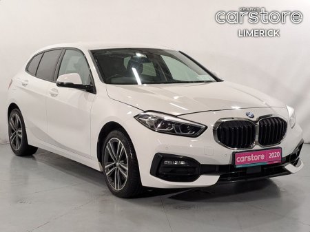 2020 BMW 1 Series 118i Sport manual €22,777