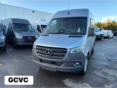 2026 Mercedes-Benz Sprinter 319