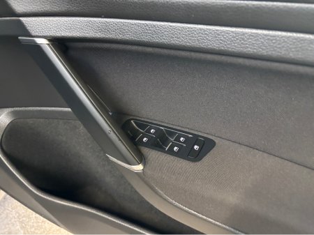 2018 Volkswagen Golf Automatic DSG  Bluemotion Hiline only 34000 kms €19,499 thumbnail