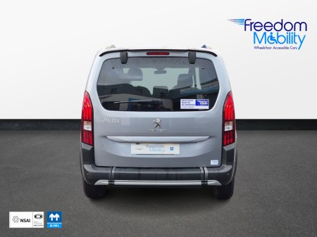 2024 Peugeot Rifter Allure Lowered Floor Wheelchair Access €24,995 thumbnail