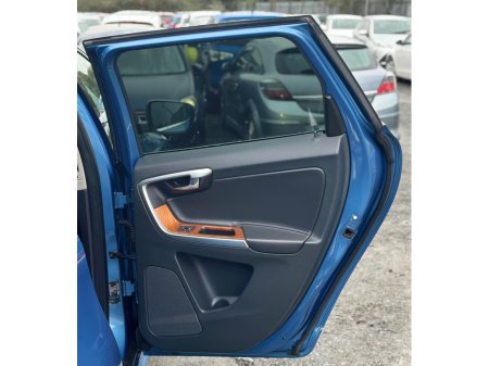 2017 Volvo XC60 2.0L Diesel Automatic  Sunroof (3276) €21,995 thumbnail