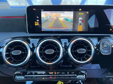 2020 Mercedes-Benz A Class A200d AMG-LINE PREMIUM PLUS // FULL SERVICE HISTORY // VIRTUAL COCKPIT // LEATHER/ALCANTARA AMG INTERIOR €29,900 thumbnail