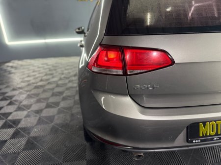 2014 Volkswagen Golf 1.6 TDI 5DR 110HP BlueMotion €6,950 thumbnail