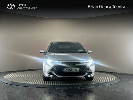 2025 Toyota Corolla HYBRID SOL T/S €36,950 thumbnail
