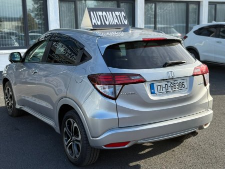 2017 Honda Vezel  €17,990 thumbnail