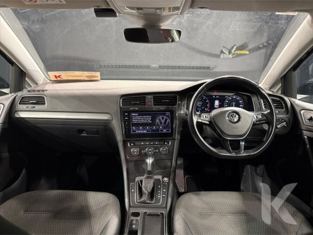 2020 Volkswagen Golf ESTATE 1.2L TSI AUTOMATIC - REVERSE CAMERA - CRUISE CONTROLS €19,950 thumbnail