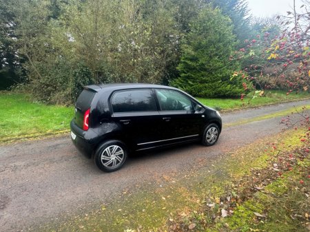 2014 Volkswagen up! 1.0 5DR AUTO .. LOW KMS €8,499