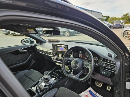2020 Audi A4 2.0 TDI Black Edit 35 163PS 5DR Auto €29,990