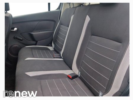 2021 Dacia Sandero Stepway Blue dCi 95 STEPWAY Alternative €13,950 thumbnail