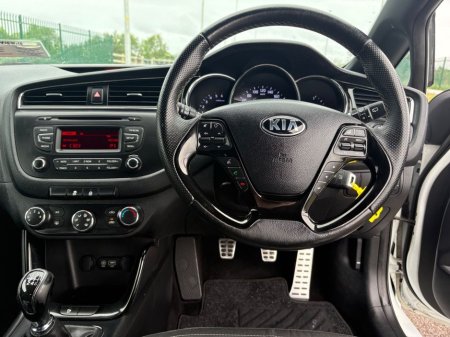 2016 Kia pro_ceed Proceed 1.6 GT Line 3DR, Multi-Function Steering Wheel, Bluetooth, Rear Parking Sensors, Full Service History, Electric Windows, AUX Connection €10,900 thumbnail