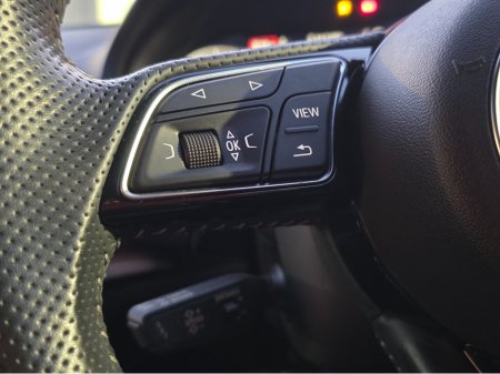 2019 Audi A3 1.4 S-LINE EDITION VIRTUAL COCKPIT - NAVIGATION -CARPLAY ANDROID AUTO HALF LEATHER PACK - REVERSING CAMERA / PARKING SENSORS - DRIVE MODE €23,500 thumbnail