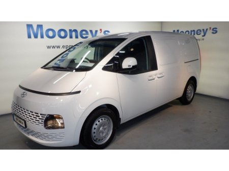 2025 Hyundai Staria COMMERCIAL VAN ORDER YOUR 2025 HERE AT MOONEYS €40,000
