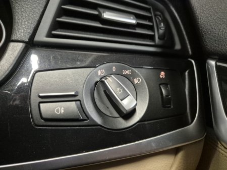 2013 BMW 5 Series **5 SERIES SE 4DR AUTO**SAT NAV**FULL CREAM LEATHER**HEATED SEATS**PARKING SENSORS**NCT**3 MONTH WARRANTY** €8,949 thumbnail