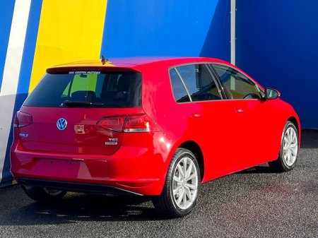 2016 Volkswagen Golf 1.2 TSI AUTO * PRISTINE CONDITION* // ONLY 10, 846 KM FROM NEW // APPLE CARPLAY/ANDROID AUTO // DUAL ZONE CLIMATE CONTROL €14,900 thumbnail