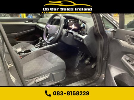 2024 Volkswagen Golf 2.0 TDI Life Hatchback 5dr Diesel Manual Euro 6 (s/s) (115 ps) VIRTUAL COCKPIT + APP CARPLAY + PARKING SENSORS €29,700 thumbnail