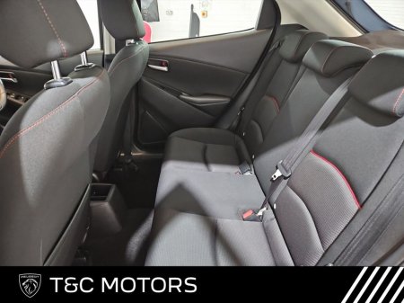 2023 Mazda Mazda2 HOMURA - Rear Parking Camera & Sensors, Apple Carplay & Android Auto, A/C, Auto Lights & Wipers, Cruise Control €17,995 thumbnail