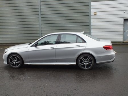 2016 Mercedes-Benz E Class 220 BLUETEC AMG NIGHT ED 4DR AUTO €15,950 thumbnail