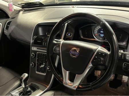 2014 Volvo XC60 D4 FWD SE 5DR €11,950 thumbnail