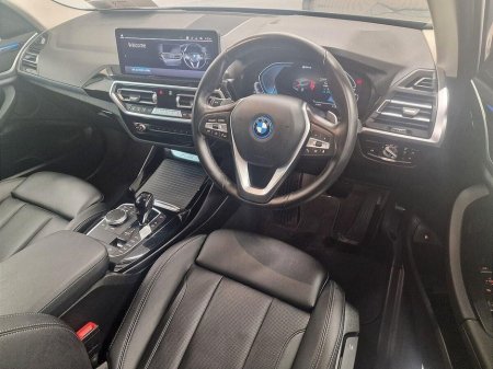 2024 BMW X3 xDrive30e xLine €54,975 thumbnail