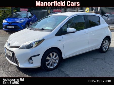 2014 Toyota Yaris AUTOMATIC 1.5 PETROL HYBRID HIGH  SPEC* *NEW NCT 02/2027* *€170 ROAD TAX* *FINANCE ARRANGED TODAY* €9,450