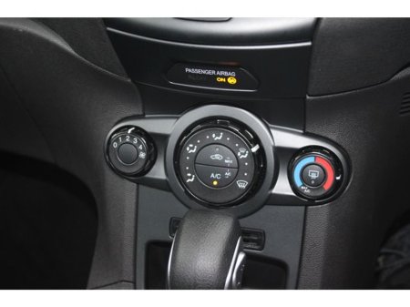 2015 Ford Fiesta Zetec 1.0 ECO 100PS 5DR