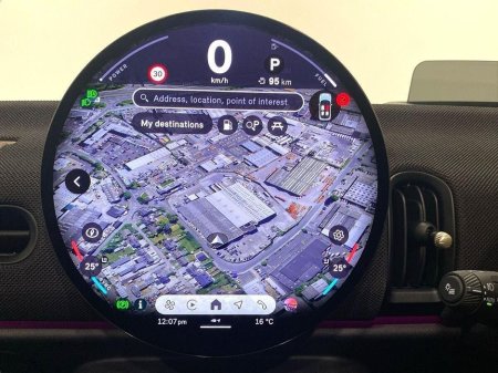 2025 MINI Hatch Cooper S 3 Door €47,950 thumbnail