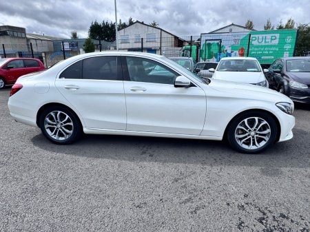 2016 Mercedes-Benz 220  €18,999