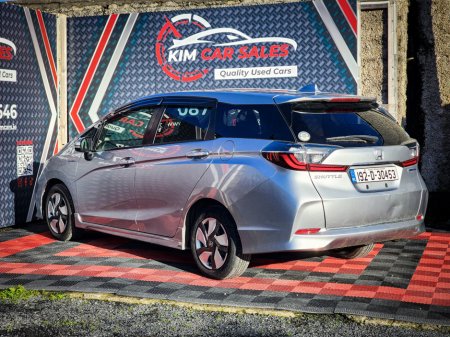 2019 Honda Shuttle Hybrid 5 seater €13,950 thumbnail