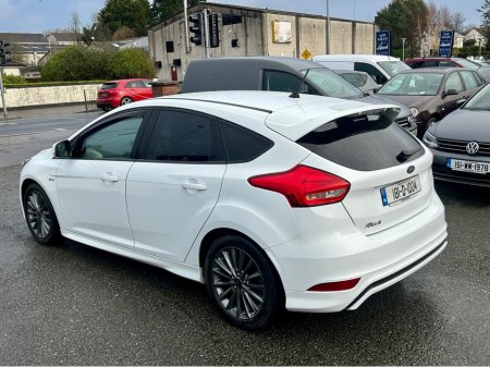 2018 Ford Focus ST-LINE 1.5 TD 120PS 6SPEED 4DR €14,995 thumbnail