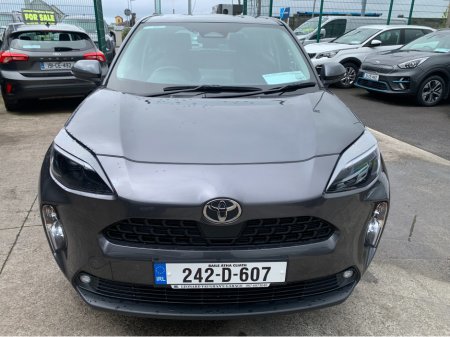 2024 Toyota Yaris LUNA