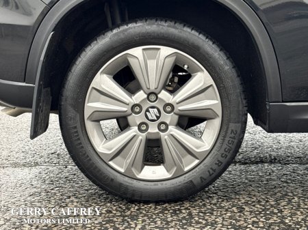 2020 Suzuki Vitara SZT 1.4 Petrol Hybrid Manual - 4 Years Manufacturer Warranty €17,950 thumbnail
