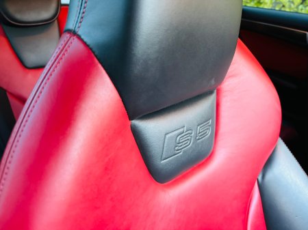 2012 Audi S5  €21,950 thumbnail