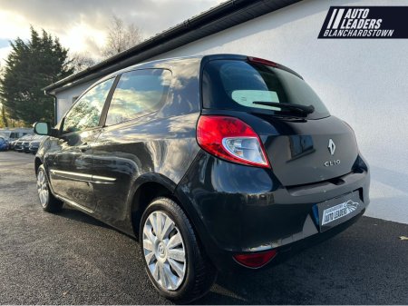 2010 Renault Clio 3 1.2 16V 74 BHP ROYALE ETH ECO €2,995