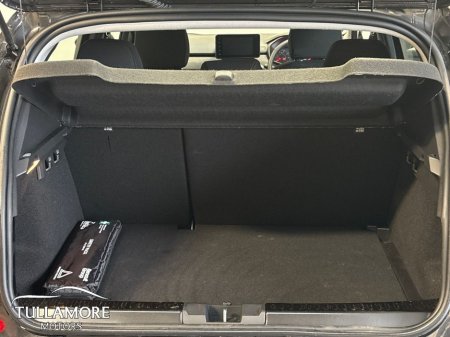 2025 Dacia Sandero Stepway Extreme TCe 90 GSR2 €22,900 thumbnail